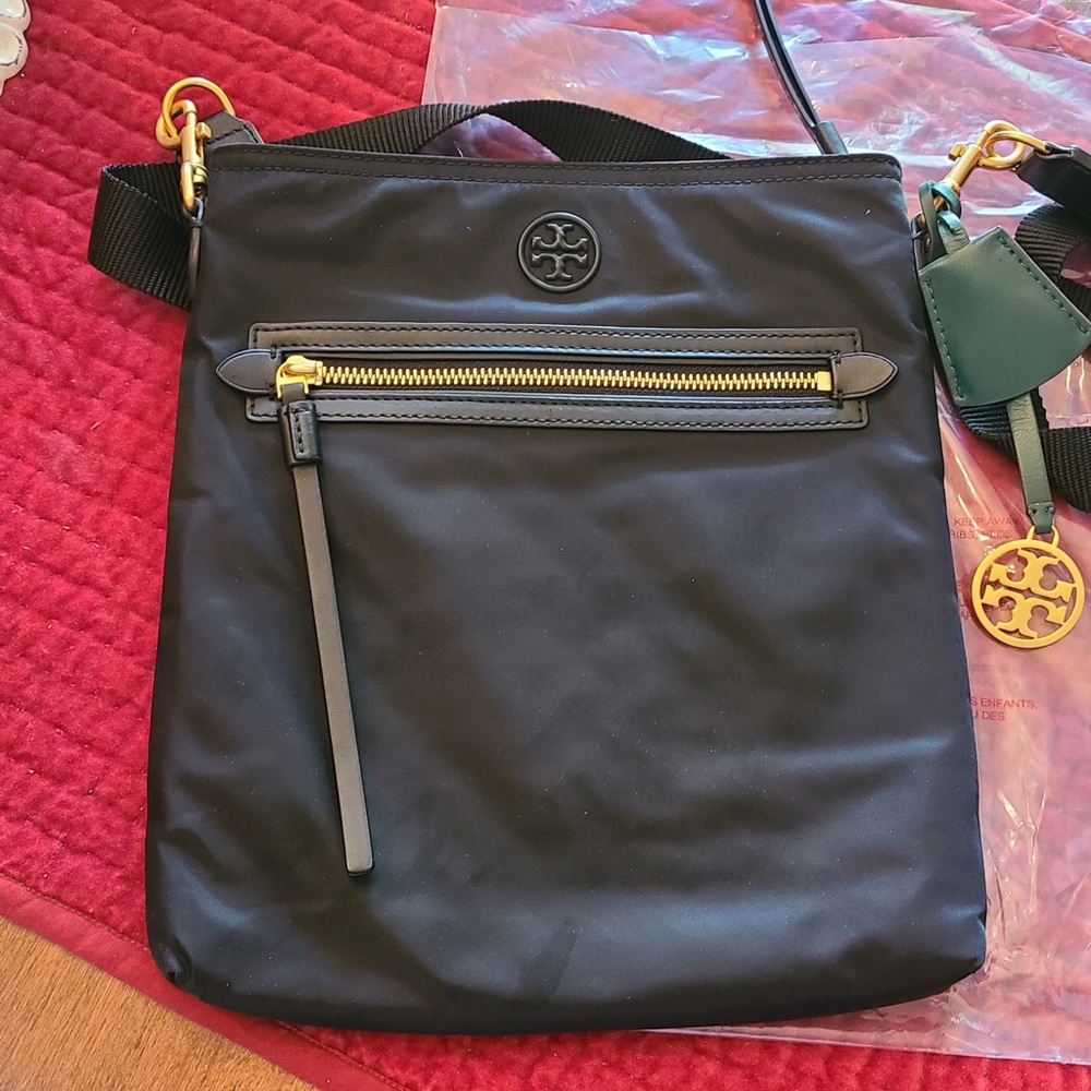 Tory Burch Piper Swingpack Nylon Crossbody Bag - Like New Condition